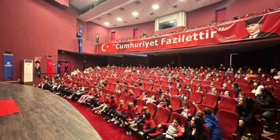 Başkan Çerçioğlu, Aydınlıları Sanatla Buluşturuyor