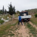 Didim’de mezarlıklar bayrama hazırlanıyor 5 Didim’de mezarlıklar bayrama hazırlanıyor