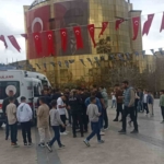 Gençlerin kavgası ortalığı karıştırdı: 1 yaralı 1 Gençlerin kavgası ortalığı karıştırdı: 1 yaralı