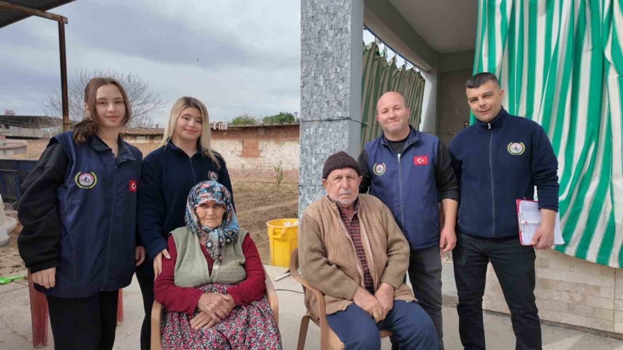 İncirliova’nın koca çınarları bayrama hazırlanıyor