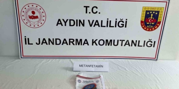 Jandarma ekipleri uyuşturucuya geçit vermedi