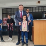 Karacasu’da en çok oruç tutan öğrenciler ödüllendirildi 8 Karacasu’da en çok oruç tutan öğrenciler ödüllendirildi