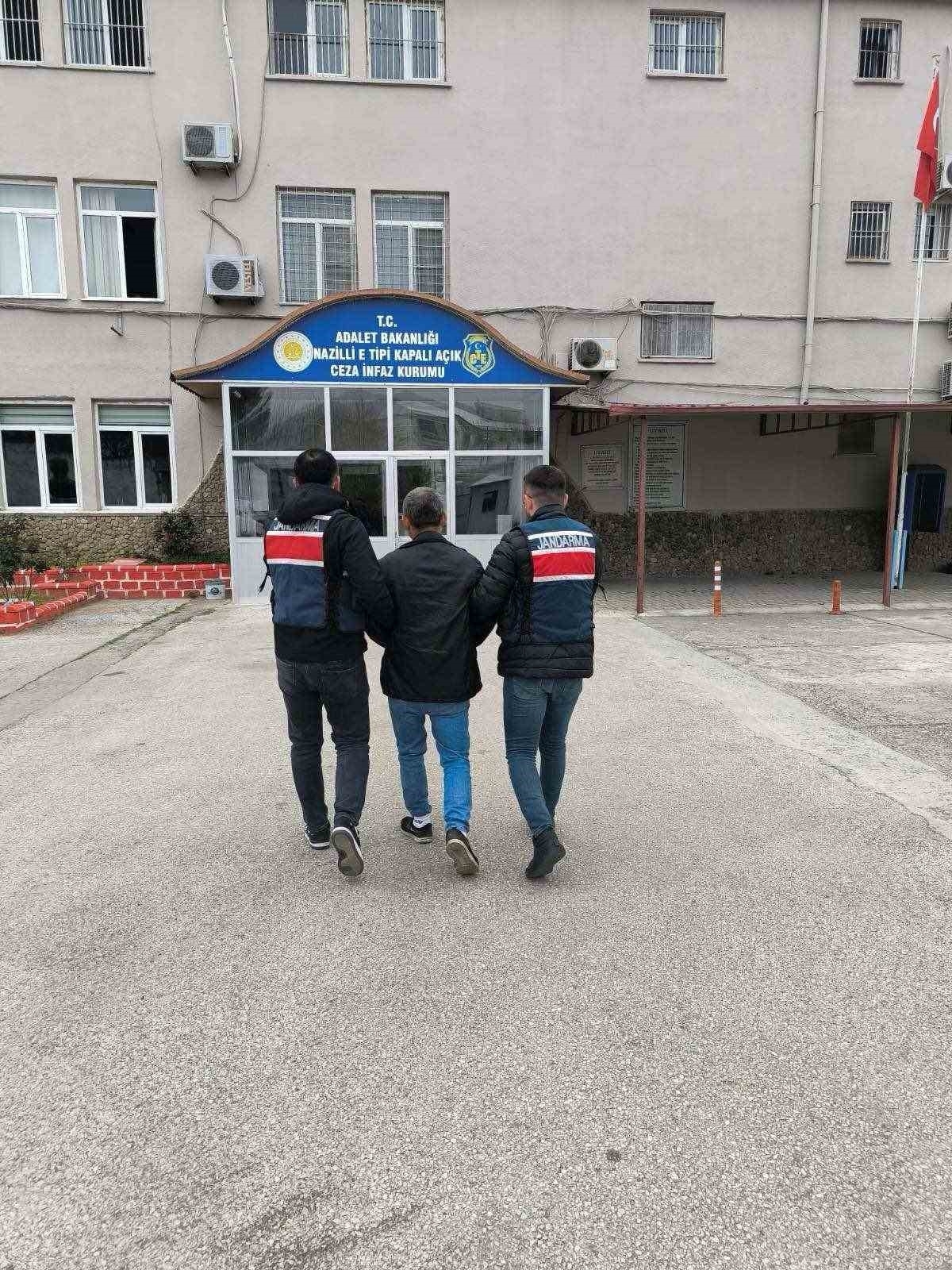 Kasten öldürme suçundan aranan şahıs Nazilli’de yakalandı