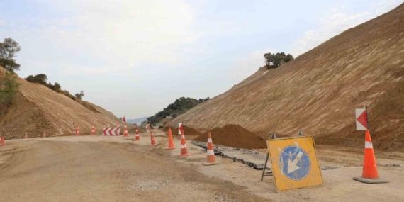 Köşk-Ödemiş Bağlantı Yolunun İlk Etap Çalışmaları Başladı