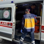 Motosikletler çarpıştı: 1 yaralı 6 Motosikletler çarpıştı: 1 yaralı