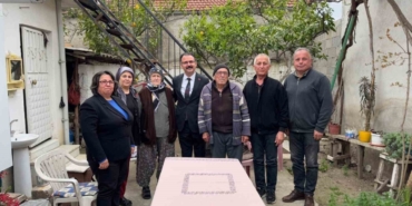 Sultanhisar Kaymakamı Ateş, Yaşlılara Saygı Haftası’nda ailelerle buluştu 43 Sultanhisar Kaymakamı Ateş, Yaşlılara Saygı Haftası’nda ailelerle buluştu