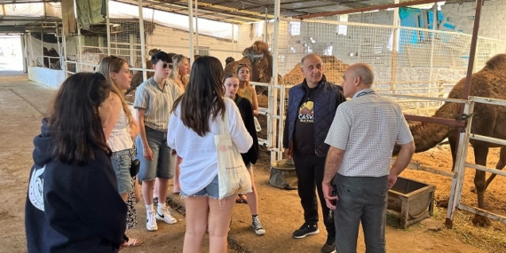 Başkan Kaya İncirliova’yı dünyaya tanıtıyor