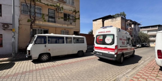 Evde tek başına hayata veda etti