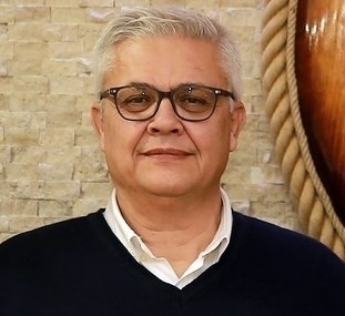 ADÜ’lü akademisyen hayatını kaybetti