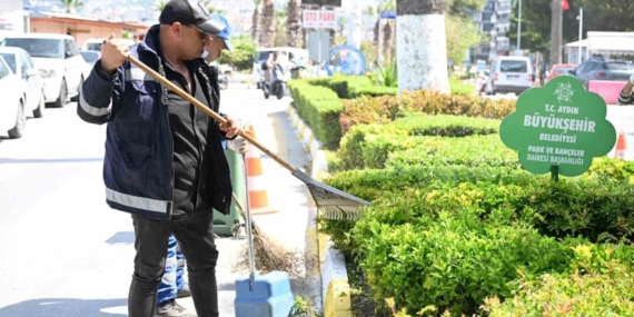 Aydın Büyükşehir Belediyesi’ne Kuşadası’na bahar dokunuşu