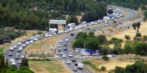 Aydın’da araç sayısı 633 bin oldu