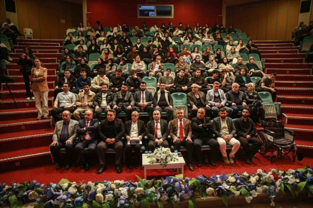 aydinda turkiye yuzyilinda dis politika vizyonu ve gelecegimiz konferansi bbc22d46675f