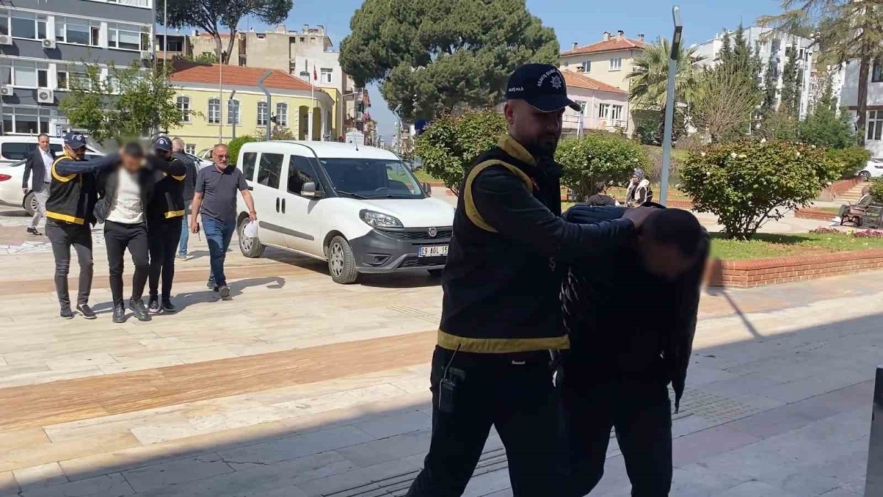 Aydın’daki ’mantolama’ kavgası: 2 şüpheli adliyeye sevk edildi