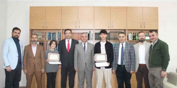 Aydınlı hafızlar belgelerine kavuştu