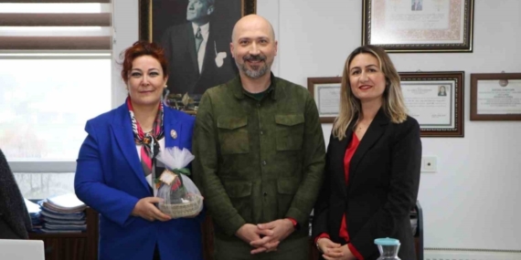 Başkan Arıkan, avukatları unutmadı