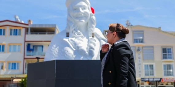 Başkan Gençay, Ayşenur Ezgi Eygi Parkı’ndaki çalışmaları yerinde inceledi