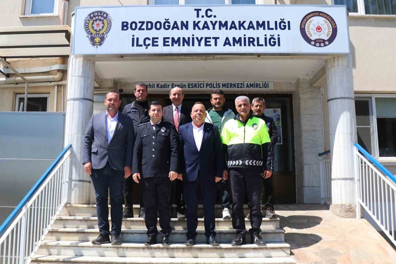 Başkan Özel, Polis Haftası’nı kutladı 8 Başkan Özel, Polis Haftası’nı kutladı