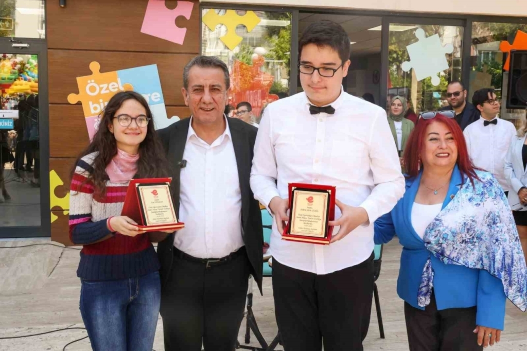baskan yetiskinden ozel cocuklara ozel senlik 3468f1cf349b