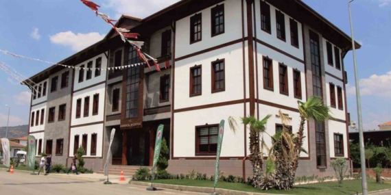 Başkan Zencirci: “8 ayda 376 kişi iş sahibi oldu”