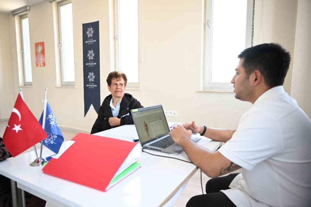 buyuksehir belediyesi saglikli beslenme ve diyet birimi kusadasinda da hizmete basladi 1fa7f4a04b57