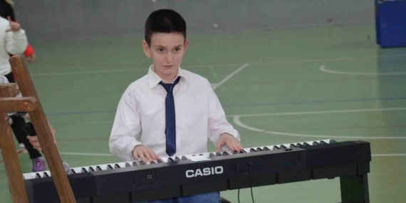 Didim’de otizmli bireyler renkli anlar yaşadı