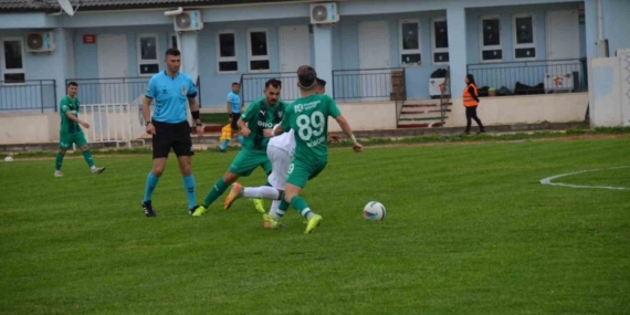 Efeler 09 kendi evinde Çorlu ile berabere kaldı: 1-1