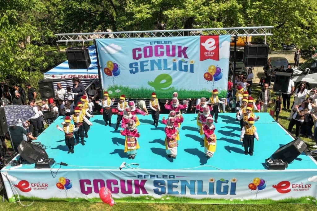 efelerin cocuklari senlikte bulustu 4a646e043f93