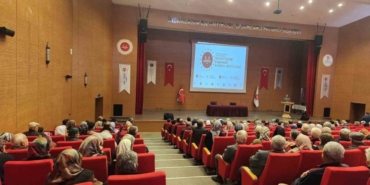 Hacı Adayları Bilgilendirme ve Tanışma Toplantısında bir araya geldi 42 Hacı Adayları Bilgilendirme ve Tanışma Toplantısında bir araya geldi