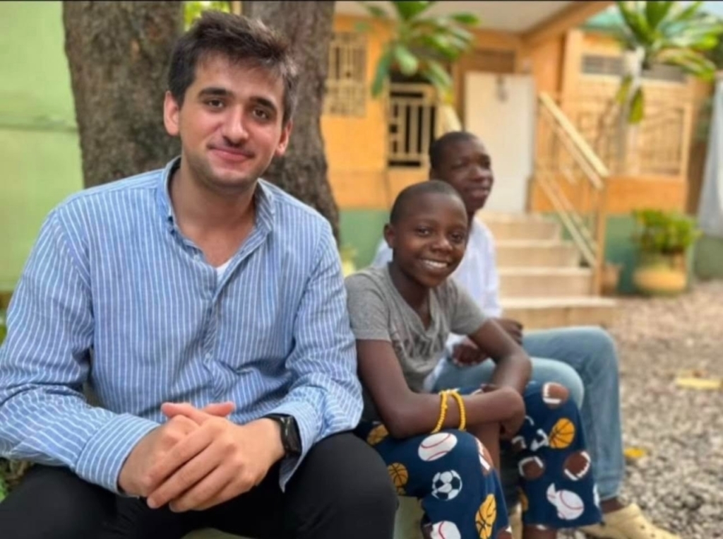 Haiti’de hayatını kaybeden Aydınlı genç, İncirliova’da toprağa verildi 6 haitide hayatini kaybeden aydinli genc incirliovada topraga verildi 1fa1a7840239
