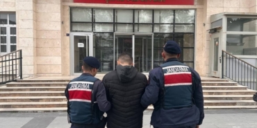 Hakkında 5 yıl kesinleşmiş hapis cezası bulunan şahıs yakalandı 44 Hakkında 5 yıl kesinleşmiş hapis cezası bulunan şahıs yakalandı