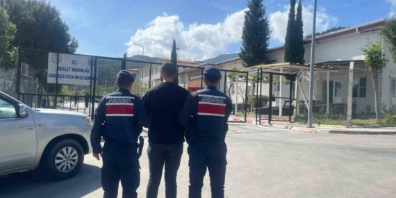 Hakkında 7 yıl aranması bulunan şahıs yakalandı
