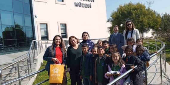 İlkokul Öğrencileri Tarihe Dokundular