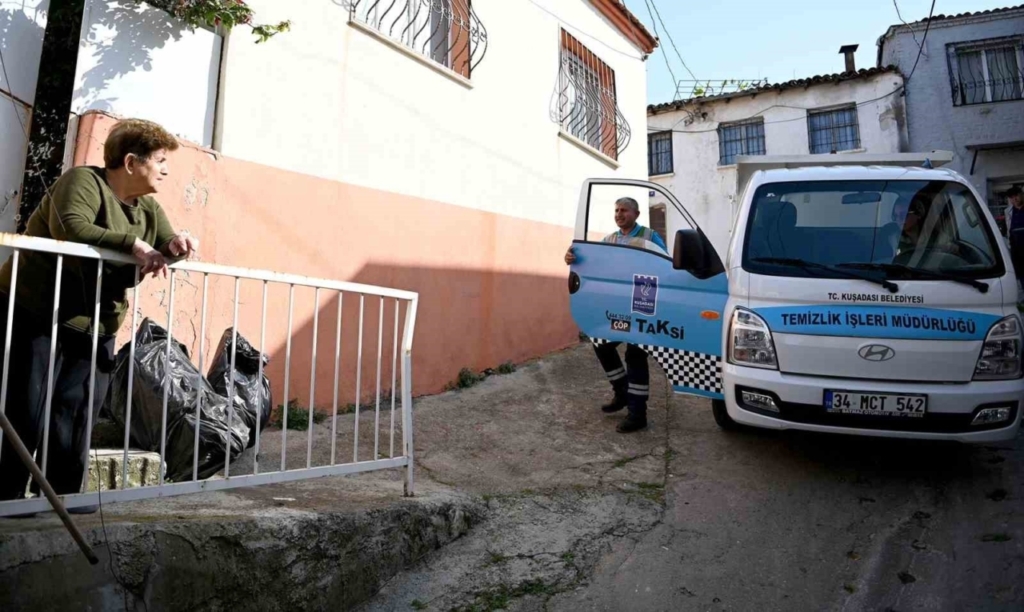 kusadasinda alo cop taksi donemi basladi e00cc135689d