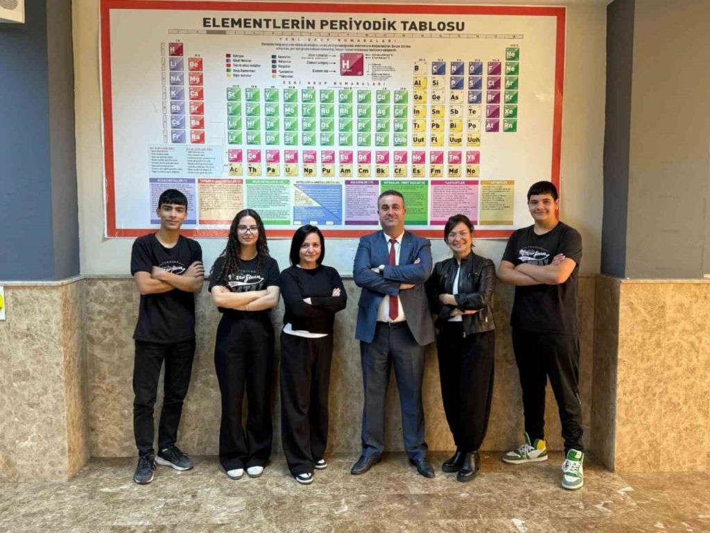 Meslek lisesi öğrencilerinin başarısı Aydın Ticaret Borsası Laboratuvarında tescillendi 2 meslek lisesi ogrencilerinin basarisi aydin ticaret borsasi laboratuvarinda tescillendi d42a9c3e5907