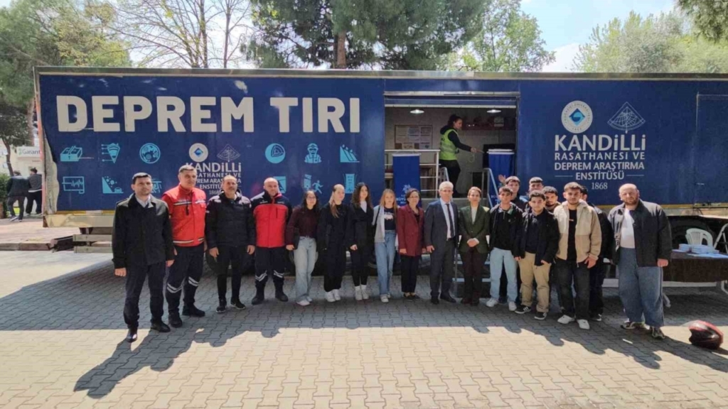 nazillide deprem simulasyon egitim tiri ilgi gordu 4516a9117ab7