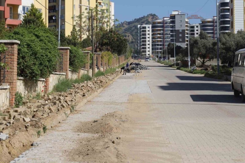 nazillide yol yenileme ve bakim calismalari suruyor 1d16c19802c8