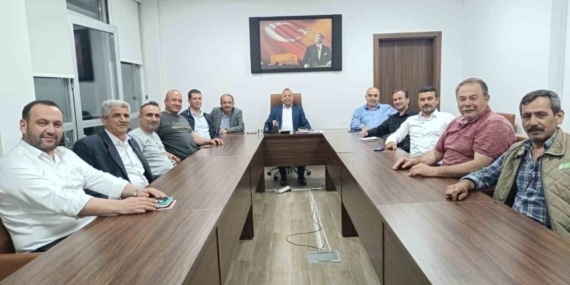 Önce halka soruyor, sonra uyguluyor