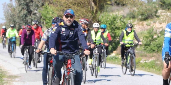 Serçin Yılanbalığı Festivali’ne bisikletçiler renk kattı