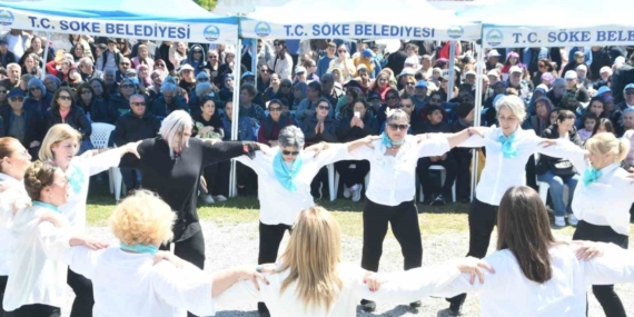 Serçin’deki Yılan Balığı Festivali vatandaşlardan yoğun ilgi gördü