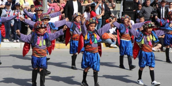 Söke’de 23 Nisan törenlerle kutlandı