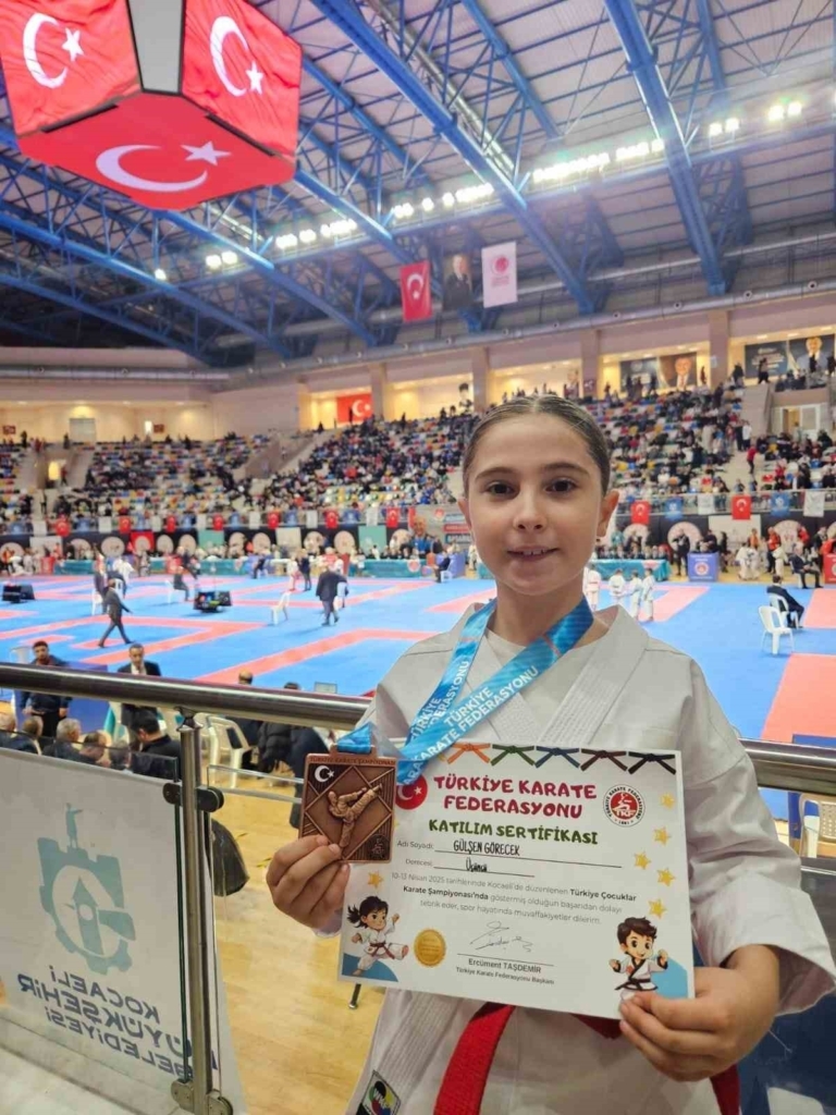 sokeli gulsen milli sporcu unvani kazandi ba5418044fd5