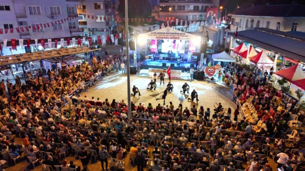 sultanhisarda festival hazirliklari suruyor b4ce766f17e8