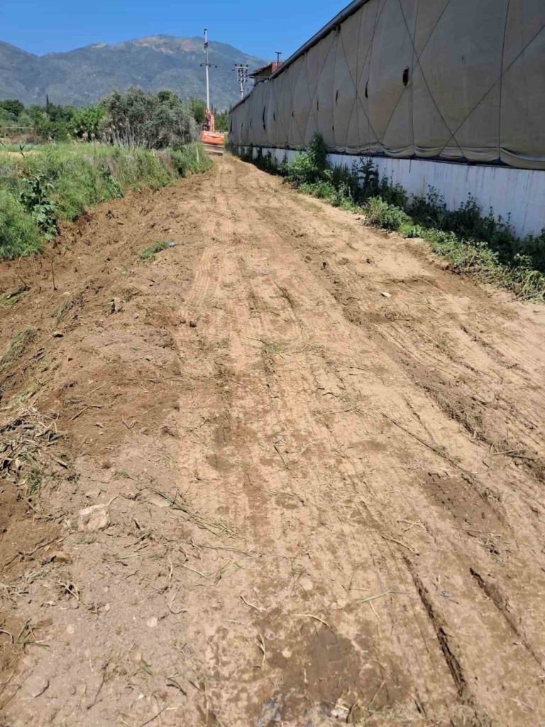 sultanhisarda yol yapim calismalari suruyor 4ef93f779ba4