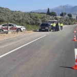 Trafik kurallarına uymayan sürücüler jandarmadan kaçamadı 1 Trafik kurallarına uymayan sürücüler jandarmadan kaçamadı