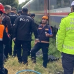 Tren Kazasında Hayatını Kaybeden Kadının Kimliği Belli Oldu 5 Tren kazasında hayatını kaybeden kadının kimliği belli oldu