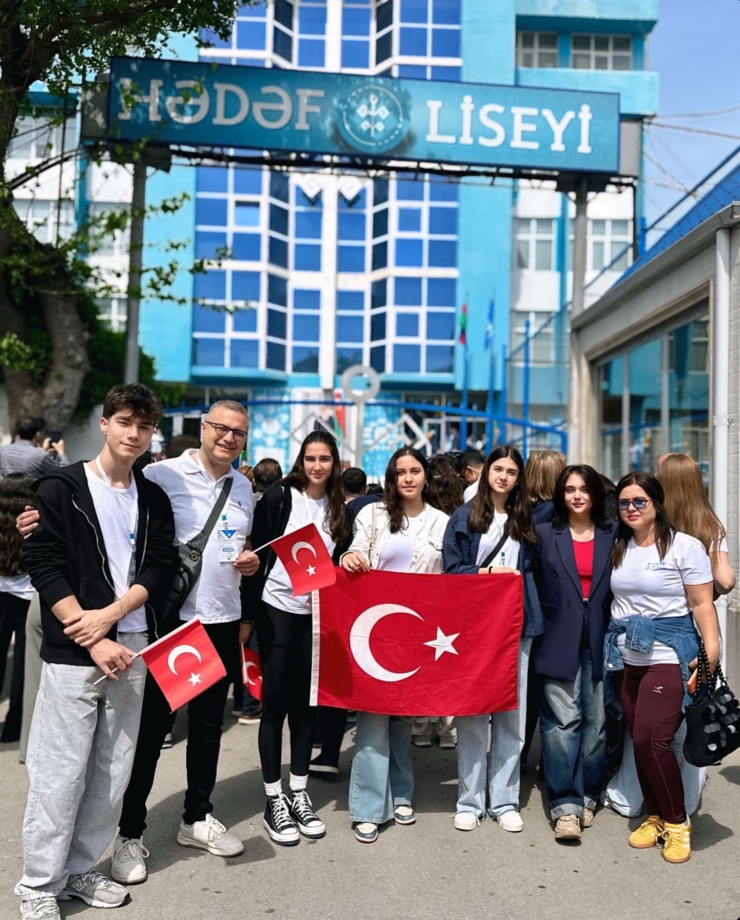Değişim Koleji'nden Uluslararası Başarı 11 WhatsApp Image 2025 05 05 at 18.53.07