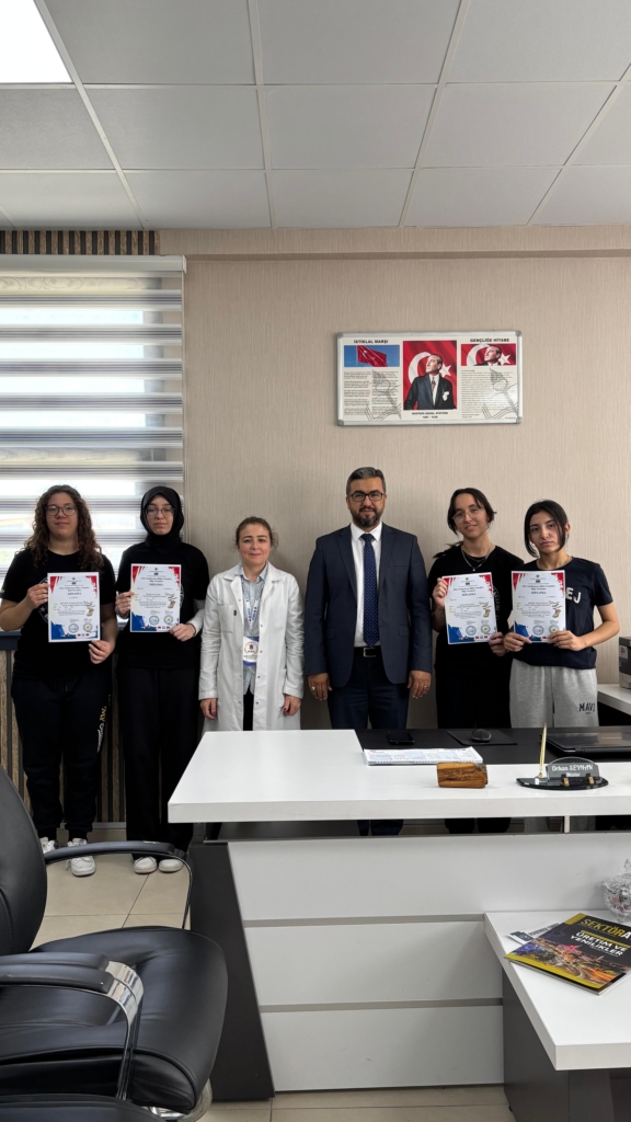 Aydın MY Kolej Öğrencileri Uluslararası Bilim Yarışmasında Göz Doldurdu 10 WhatsApp Image 2025 05 13 at 17.07.49 2