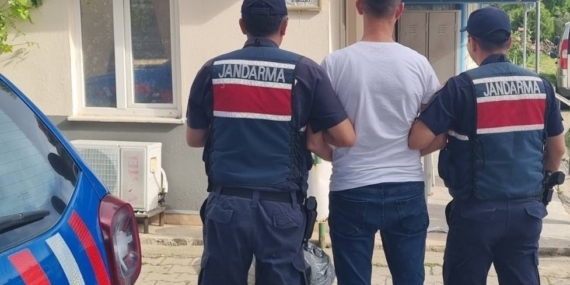 Aranan şahıs JASAT’a takıldı