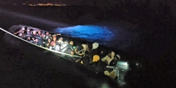 Aydın’da 40 düzensiz göçmen kurtarıldı