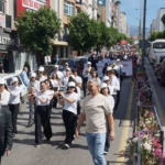 Aydın’da Aile Yılı kortej yürüyüşü yapıldı 2 Aydın’da Aile Yılı kortej yürüyüşü yapıldı
